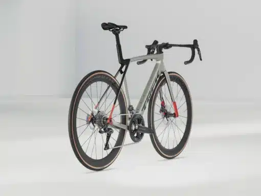 Madone SL 7 Gen 8 Silver 2