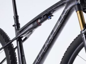 Alternative view of Trek Supercaliber SLR 9.8 XT Di2